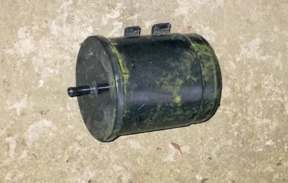 Mazda Demio Active carbon filter fuel vapour canister 