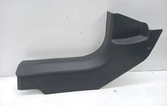 Opel Zafira B Rear sill trim cover 13129334