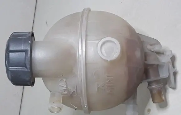 Peugeot 207 Coolant expansion tank/reservoir 9652621280 9680163780