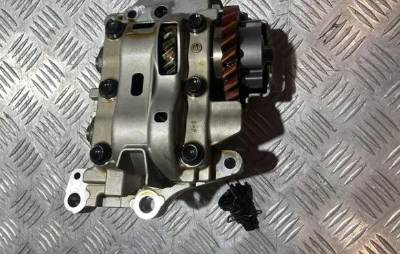 Toyota RAV 4 (XA50) Oil pump balance shaft PK18679