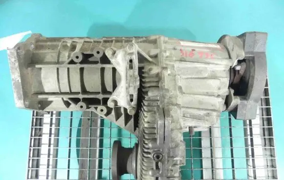 Volkswagen Touareg I Gearbox transfer box case 0AD341011M IMPRK1214737