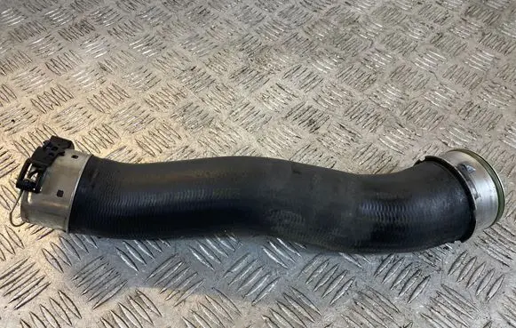 BMW 3 E90 E91 Intercooler hose/pipe S20108A