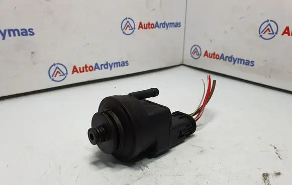 BMW 5 F10 F11 Fuel filter heater 7801209 13327801209