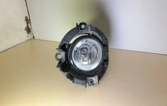 Toyota RAV 4 (XA30) Front fog light 812200D040 89210657
