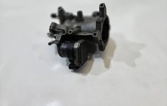 Mercedes-Benz B W245 EGR valve 00005320C5