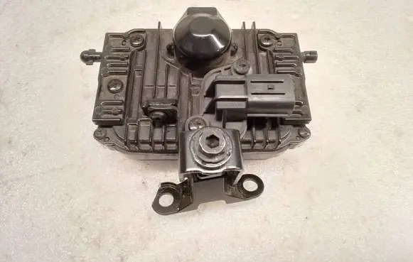 Lexus RX 450H Distronic sensor radar 2300007490 8821047080