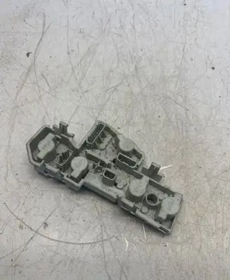 Volkswagen PASSAT B5.5 Tail light bulb cover holder 3B5945258B