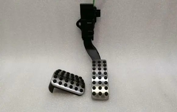 Mercedes-Benz A W176 Accelerator throttle pedal A2463001904