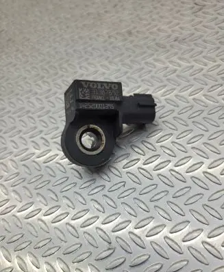 Volvo V40 Airbag deployment crash/impact sensor 31387892