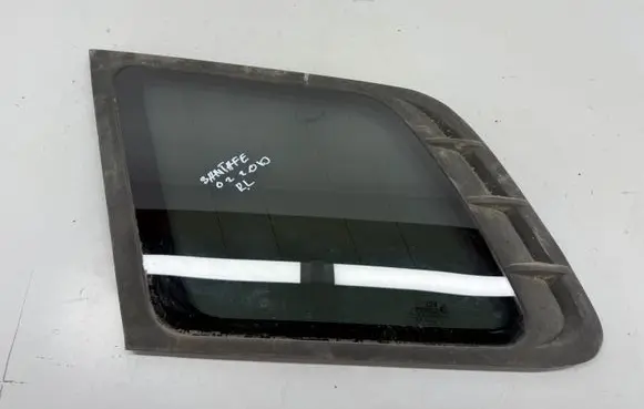Hyundai Santa Fe Rear side window 43R000019