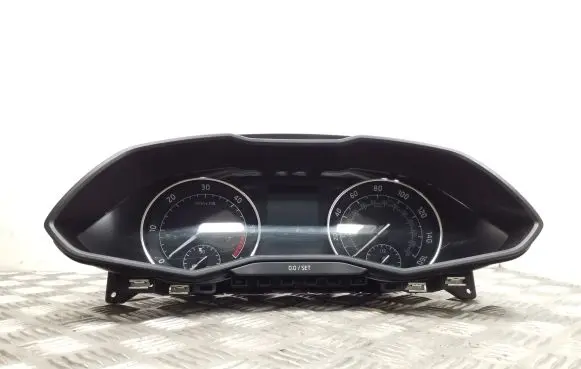 Skoda Superb B8 (3V) Speedometer (instrument cluster) 3V0920941A