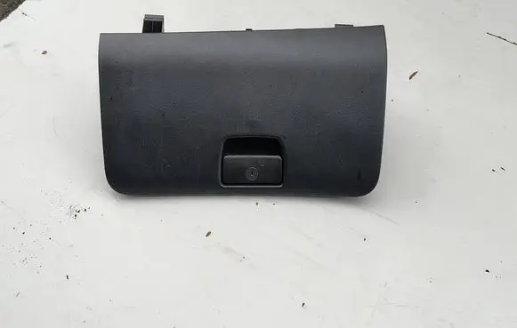 Chevrolet Orlando Glove box