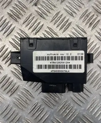 Chrysler Grand Voyager IV Tailgate/trunk control unit/module P04686687AL