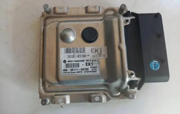 Hyundai i20 (PB PBT) Engine control unit/module 3911103700 3910103700 9001140420KF