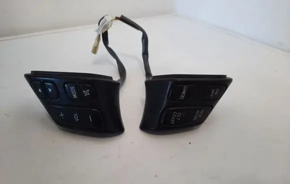 Honda Civic Steering wheel buttons/switches 