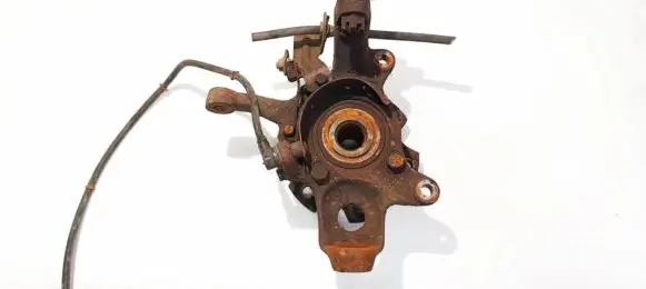 Mitsubishi Pajero Front wheel hub