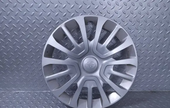 Toyota ProAce City R16 wheel hub/cap/trim 9840190077 9840226477