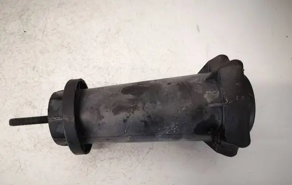 Volkswagen PASSAT B5 Spare wheel bolt 8D0803899B