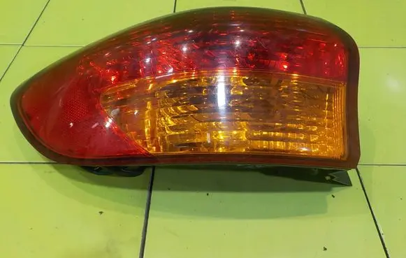 Subaru B9 Tribeca Rear/tail lights 