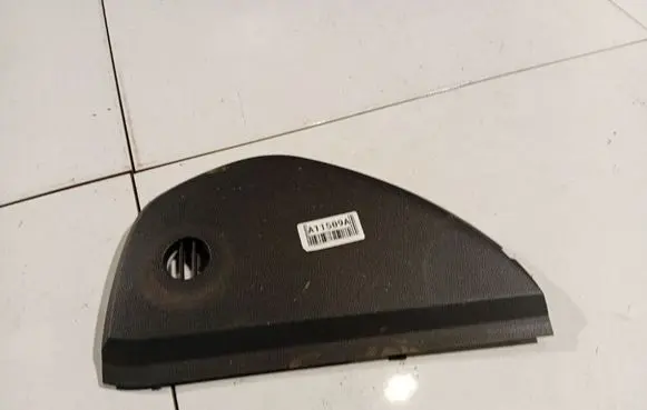 Skoda Octavia Mk2 (1Z) Dashboard side end trim 1Z0857503