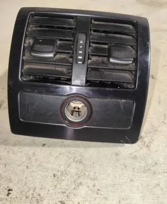 Audi A6 S6 C5 4B Rear air vent grill 4b0815743 4b0819203