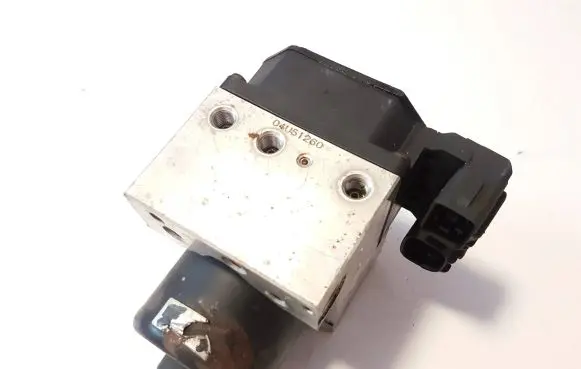Lexus RX 300 ABS Pump 04U51260