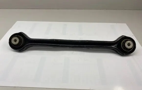 BMW 1 E81 E87 Rear control arm 6763471 10353212