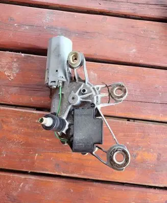 Seat Leon (1M) Rear window wiper mechanism 1J6955711C