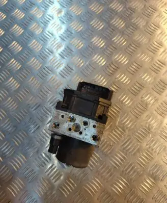 Audi A8 S8 D3 4E ABS Pump 4E0614517BC