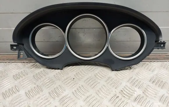 Mercedes-Benz CLS C218 X218 Dashboard trim A2186800317 105027194