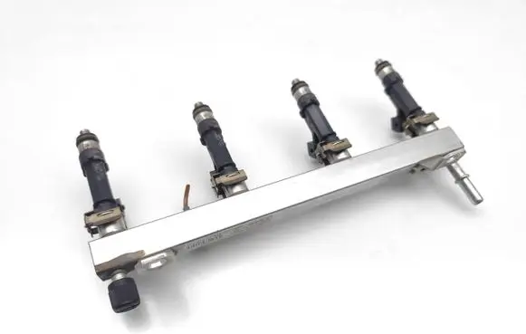 Opel Astra H Fuel injectors set 0280158181 0280151258 55572731