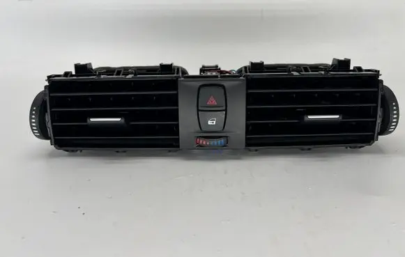 BMW 4 F36 Gran coupe Dash center air vent grill 9347436
