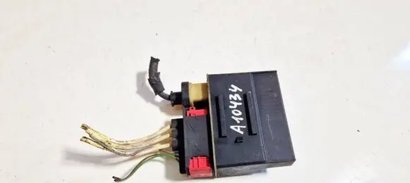 Citroen C3 Coolant fan relay 9652021180 01801095-1