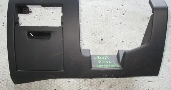 Renault Laguna III Dashboard lower bottom trim panel 