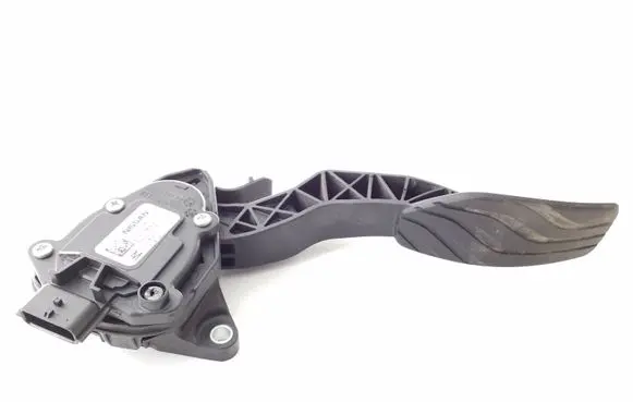 Nissan Qashqai Accelerator throttle pedal 180024BA0B