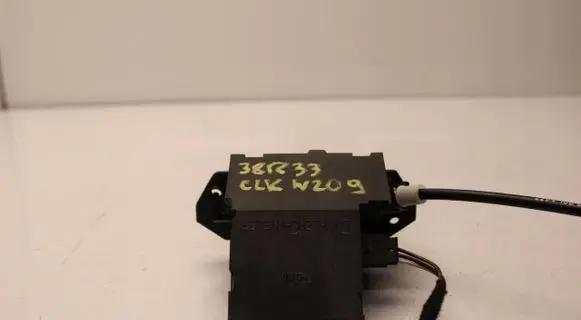 Mercedes-Benz CLK A209 C209 Tailgate/trunk/boot lock/catch/latch 