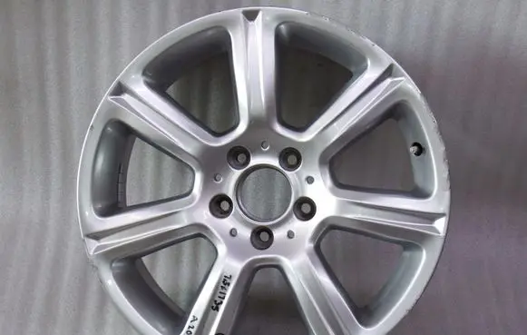 Mercedes-Benz CLK A209 C209 R17 alloy rim 