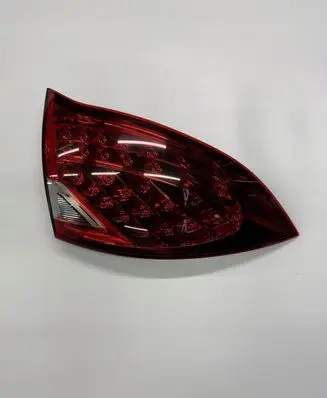 Porsche Cayenne (92A) Tailgate rear/tail lights 7P5945095L
