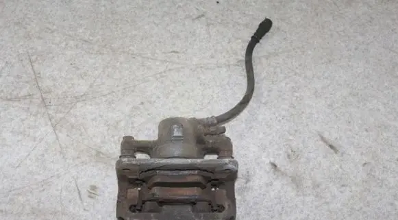Mercedes-Benz B W245 Rear brake caliper