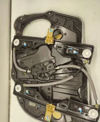 Jeep Compass Front window lifting mechanism without motor C47485106 68242679AA 2610BK711