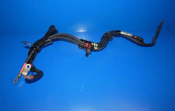 Positive cable (battery)