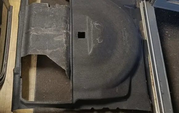 Mercedes-Benz ML W164 Trunk/boot mat liner A1646840011