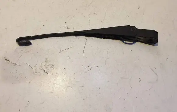 Honda CR-V Rear wiper blade arm