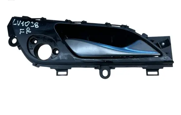 Hyundai i40 Front door interior handle 2611172800