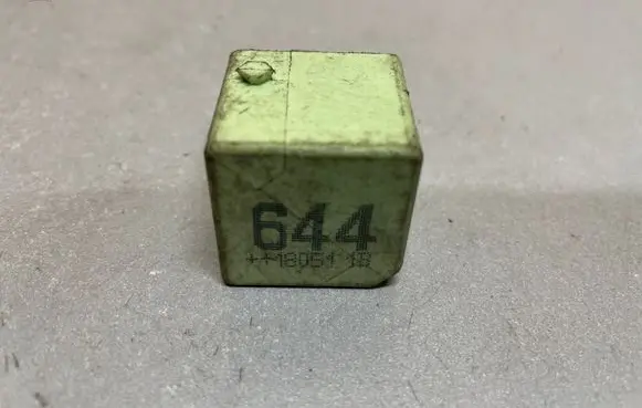 Audi A4 S4 B7 8E 8H Other relay 4H0951253