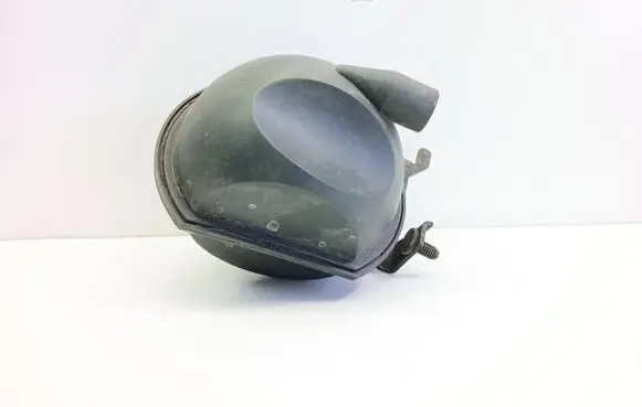 Vacuum air tank