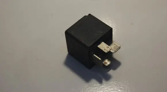 Ford Mondeo MK II Other relay 93BG14N089CA
