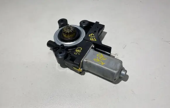 Volvo S80 Front door window regulator motor 970713101 VL6761HM