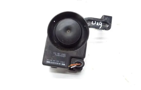 Audi A3 S3 8P Alarm system siren 1K0951605C