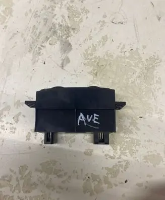 Toyota Avensis T250 Seat heating switch 453417